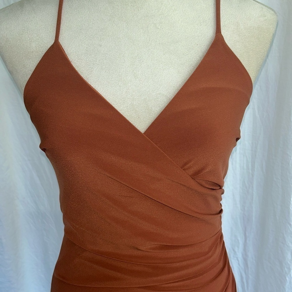 Windsor: Bodycon Dress in Cognac: Size S/M - Picture 3 of 7